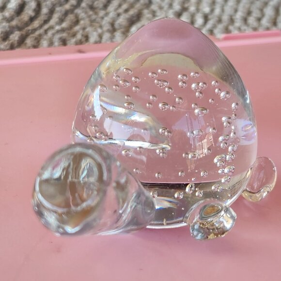 Vintage Turtle Glass Paperweight with Controlled Bubbles - Picture 2 of 4